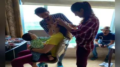बेटे इजहान के साथ सानिया ने ट्वीट की तसवीर, जवाब मिला घबराओ नहीं कुछ दिनों में शोएब हो जायेगा बेरोजगार फिर…