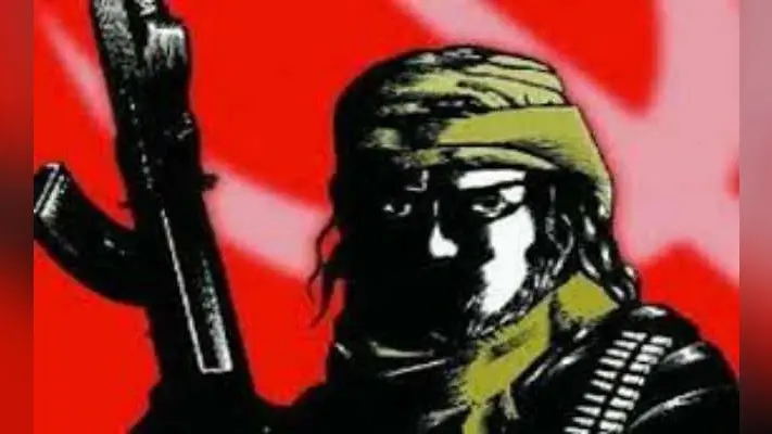 नक्सलियों ने चिपकाया पोस्टर, अपने साथी की मौत का बदला लेने का किया ऐलान