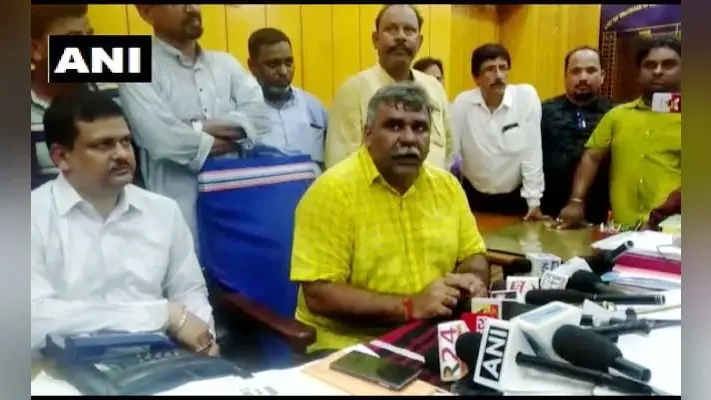 TMC नेता और आसनसोल के मेयर ने भाजपा सांसद बाबुल सुप्रियो को कहा ‘बंदर’, तृणमूल-भाजपा समर्थकों में झड़प