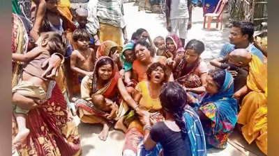 तुरकौलिया : पेड़ के नीचे बैठे छह को ट्रक ने रौंदा, दो मरे