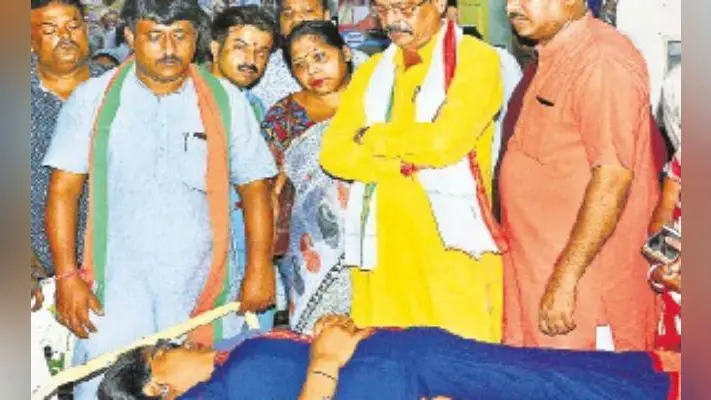 पश्चिम बंगाल : सात महीने की गर्भवती भाजपा कार्यकर्ता पर हमला, टीएमसी पर आरोप