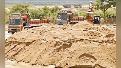 रांची : बालू की कालाबाजारी तेज, एक डंपर बालू की कीमत 17 हजार