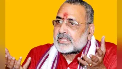पटना : गिरिराज सिंह के इस ट्वीट पर मचा हंगामा