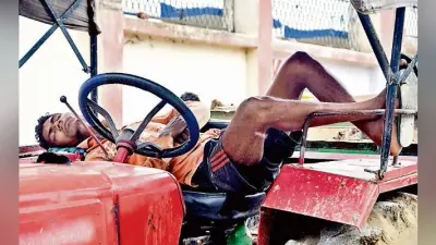 रांची : दोपहर बाद खत्म हुई ट्रैक्टर मालिकों की हड़ताल, तब तक नहीं उठा कचरा