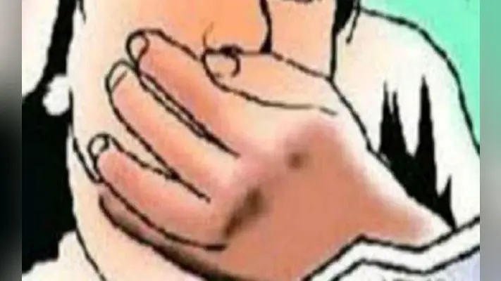 अंगूठी पहनकर बनना चाहता था करोड़पति, चमत्कारी पत्थर खरीदने पहुंचा मालदा फिर…