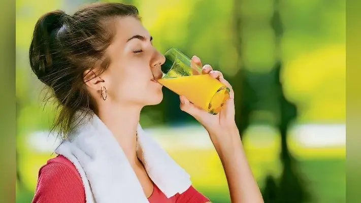 फ्रूट जूस भी नुकसानदेह, जानें