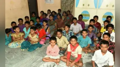 पूर्वाग्रह से ग्रसित है समाज सिर्फ स्वस्थ बच्चों को लेना चाहते हैं गोद!