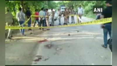 यूपीः संभल में दो पुलिसकर्मियों की हत्या कर पुलिस वैन से फरार हुए तीन कैदी