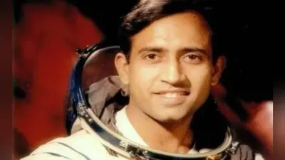 अंतरिक्ष से आयी आवाज: ”सारे जहां से अच्छा हिंदुस्तान हमारा”, तालियों की गड़गड़ाहट से गूंज उठा शहर और गांव