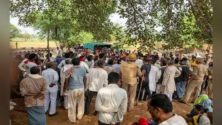 सोनभद्र हत्याकांड: प्रियंका गांधी के बाद आज पीड़ितों से मिलने पहुंचे सीएम योगी