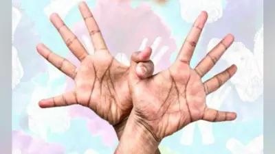 पेट रोगों में गरुड़ मुद्रा है फायदेमंद