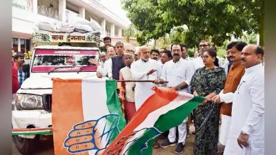 पटना : बाढ़ग्रस्त क्षेत्रों को कांग्रेस ने भेजे 20 हजार फूड पैकेट
