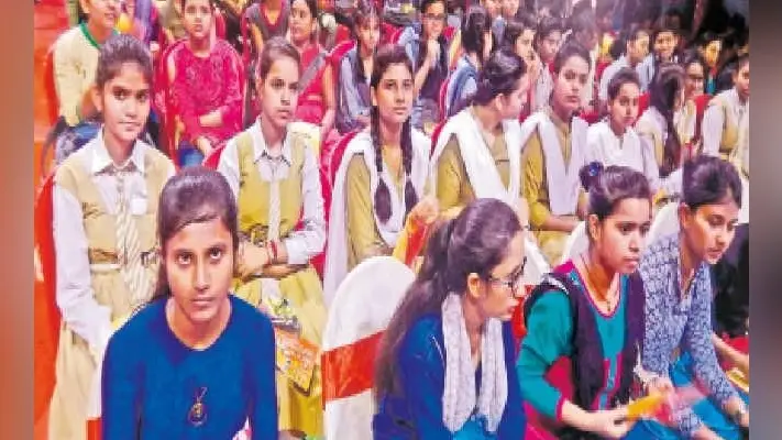 मेहनत करनेवालों को मिलती है सफलता : डीइओ