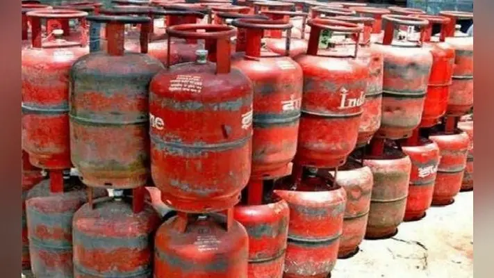 पटना: एलपीजी सिलिंडर का बैकलॉग बढ़ने से हजारों उपभोक्ता परेशान