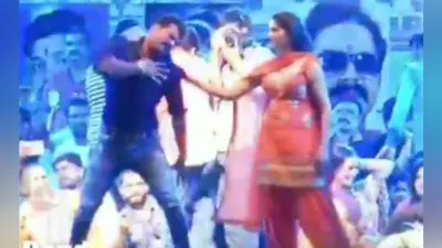 खेसारी लाल यादव संग सपना चौधरी का धमाकेदार डांस… VIDEO