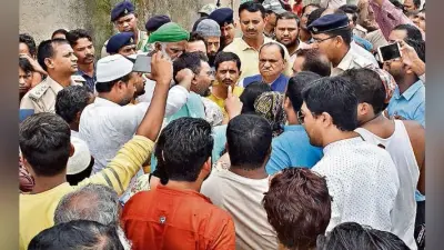 निगम की लापरवाही से हुई मेरी बच्ची की मौत, बताएं! जिम्मेदारी कौन लेगा