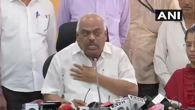 कर्नाटक: स्पीकर का बड़ा फैसला, कांग्रेस-जेडीएस के 14 बागी विधायक अयोग्य करार
