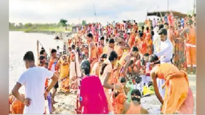 रेवा घाट से एक लाख श्रद्धालुओं ने उठाया जल