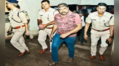 कपाली में छिपा था दारोगा मनोज गुप्ता, किया सरेंडर, कहा- ‘नहीं है पछतावा, जो हुआ सो हुआ’