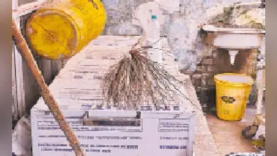मगध मेडिकल में शव रखने की समुचित व्यवस्था नहीं