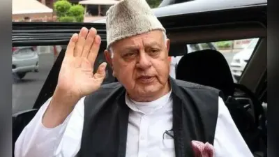 फारूक अब्दुल्ला ने पीएम मोदी से की मुलाकात, जम्मू-कश्मीर में चुनाव इसी साल करवाने का किया अनुरोध