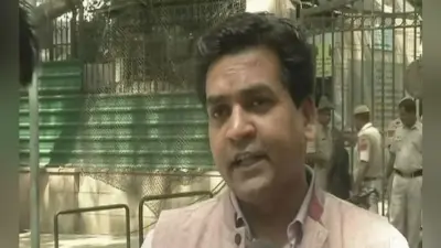 ”आप” के बागी विधायक कपिल मिश्रा अयोग्य घोषित