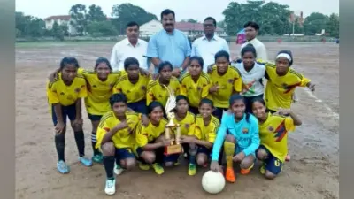 बालक व बालिका वर्ग में गुमला ने रांची को हराकर जीता सुब्रतो मुखर्जी फुटबॉल कप