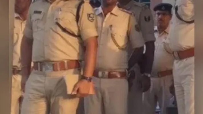New Year 2021: नदी घाटों से चौक-चौराहों तक आज कड़ी निगरानी, हुड़दंगी को देखते ही गिरफ्तार करने का निर्देश