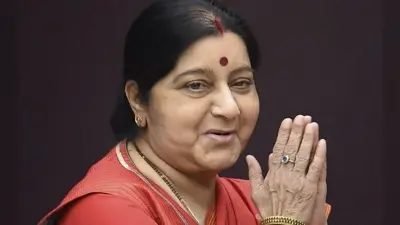 #RIPSushmaSwaraj : पूर्व विदेश मंत्री के निधन से सदमे में बॉलीवुड, कहा – एक अध्याय का अंत