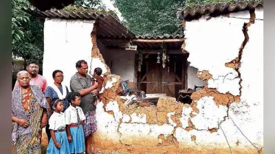 बेड़ो के गांवों में हाथियों ने मचाया उत्पात, घरों को तोड़ कर अनाज खा गये