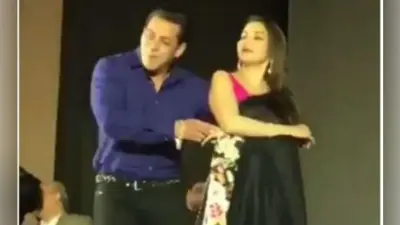 VIDEO: सलमान-माधुरी का ”पहला पहला प्यार”, 25 साल फिर ऐसे दिखे ”निशा-प्रेम”