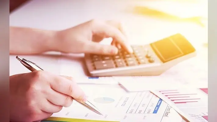 बदलते समय में प्रोफेशनल्स से बढ़ रही हैं अपेक्षाएं