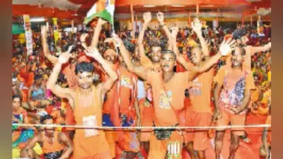 सुनील छैला बिहारी के गीतों पर झूमे कांवरिये