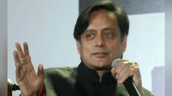 शशि थरूर के खिलाफ ‘हिंदू पाकिस्तान” बयान को लेकर गिरफ्तारी वारंट जारी