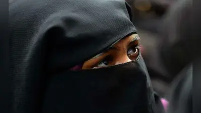 च्युइंगम खाने से पत्नी ने किया इनकार, पति ने दिया तलाक