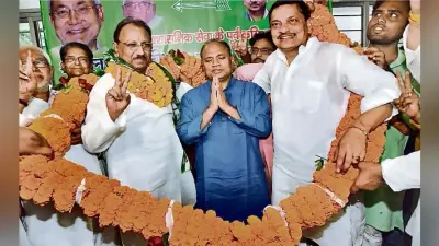पटना : पूर्व आइएएस ललन जी जदयू में शामिल