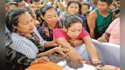 वीरांगना खुशबू ने पति को सैल्यूट कर दी अंतिम विदाई