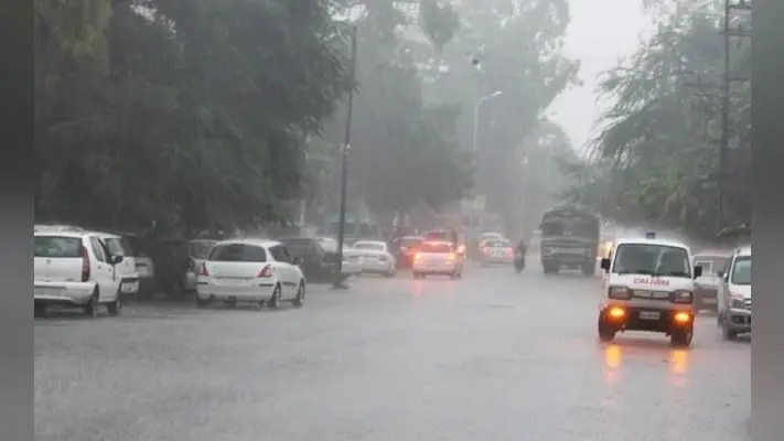 अगले दो दिनों तक जारी रहेगी बारिश