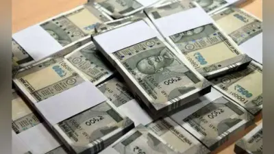 बड़ाबाजार से 17.5 लाख रुपये संग एक गिरफ्तार