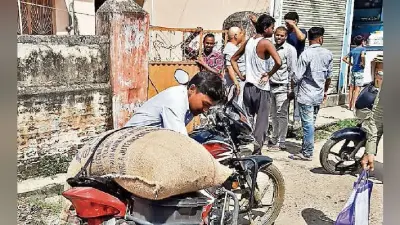 कोडरमा में पीडीएस दुकान से अनाज लूट ले गये लोग