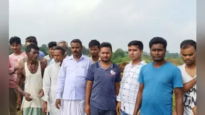 सीएम रघुवर दास ने किया था कोनार सिंचाई परियोजना का उद्घाटन, चंद घंटों ही बह गया नहर का मेढ़, फसल बर्बाद