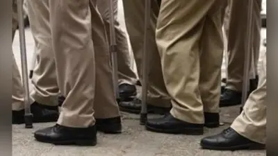 मुखबिर ने आतंकवादी होने की गलत सूचना देकर करायी छापेमारी, हथियार भी प्लांट किये