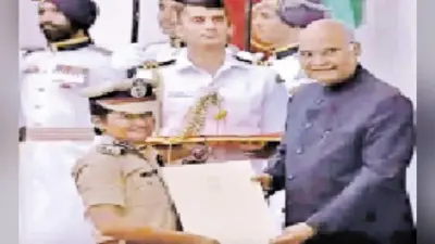आइपीएस बहू अपर्णा को राष्ट्रपति ने नेशनल एडवेंचर अवार्ड से किया सम्मानित