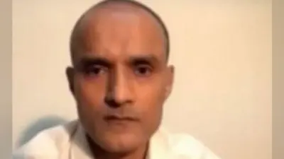 कुलभूषण को सोमवार को राजनयिक पहुंच उपलब्ध करायेगा पाकिस्तान