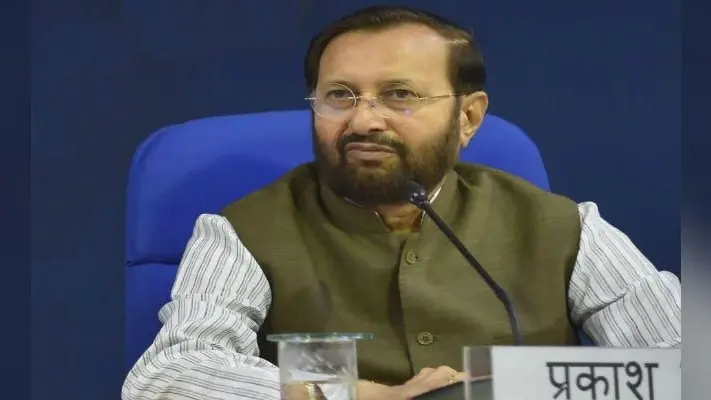 सरकार ने अर्थव्यवस्था पर मनमोहन सिंह के बयान को किया खारिज