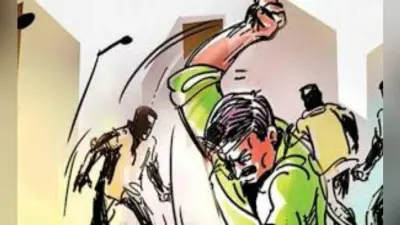 वैशाली : बच्चाचोर के आरोप में वृद्ध महिला को पीटा