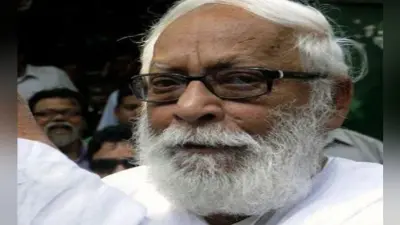 पूर्व मुख्यमंत्री बुद्धदेव भट्टाचार्य को अस्पताल से मिली छुट्टी, घर पर चलेगा इलाज
