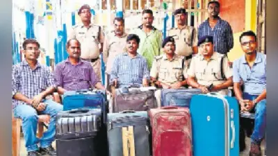 सियालदह बलिया एक्सप्रेस से दो नशाखुरान दबोचे गये