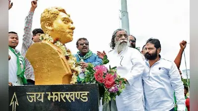 रांची : सोचा नहीं था कि दुर्गा को श्रद्धांजलि देनी पड़ेगी: शिबू सोरेन