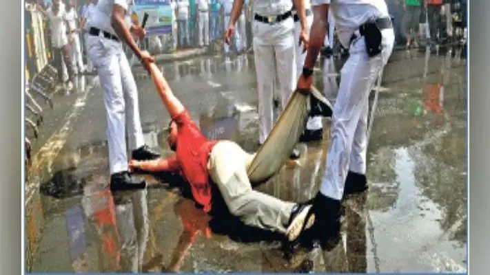 बिजली दर में बढ़ोतरी के खिलाफ भाजयुमो ने किया प्रदर्शन, बवाल